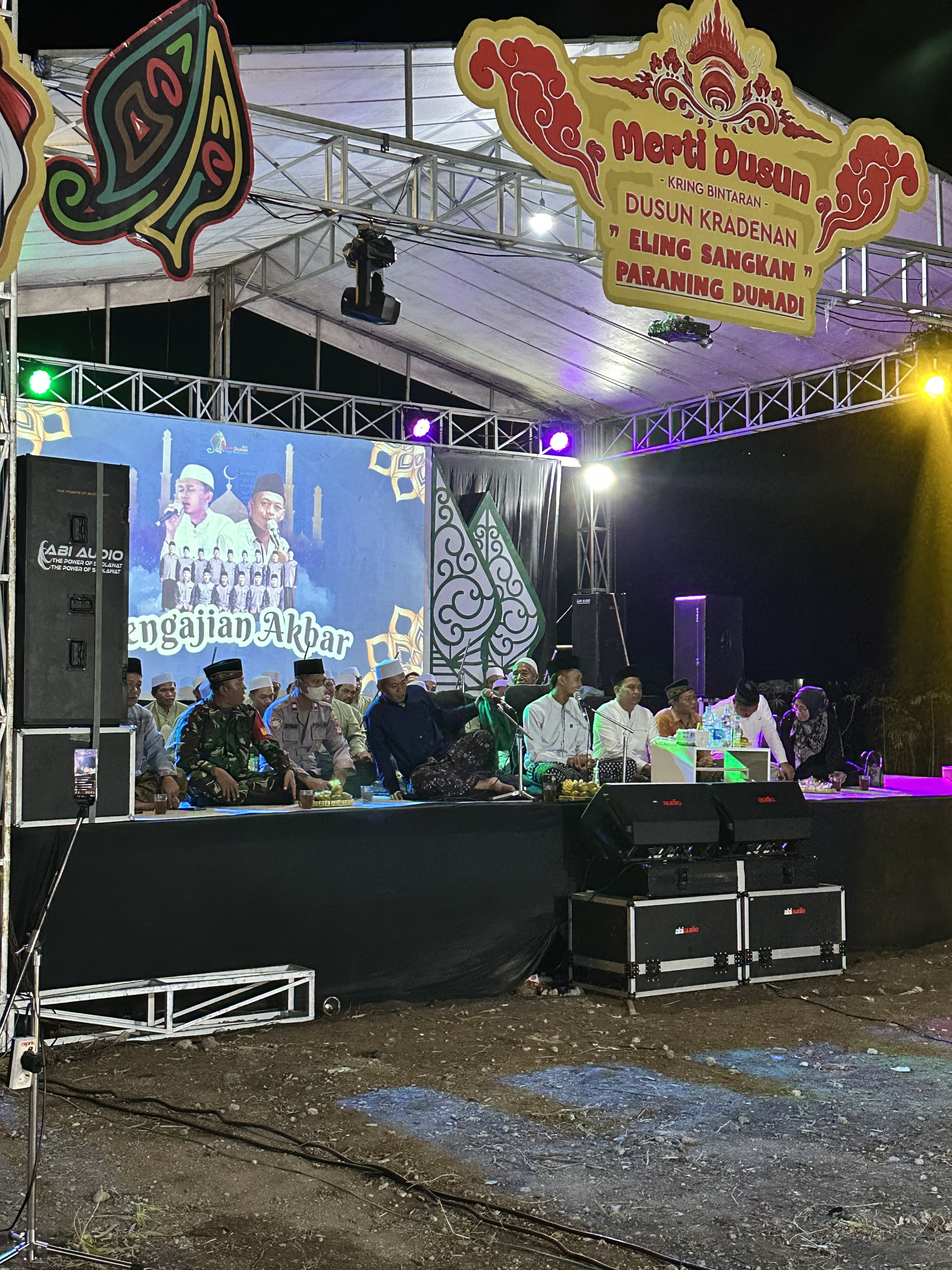 Malam Pengajian Akbar Merti Dusun